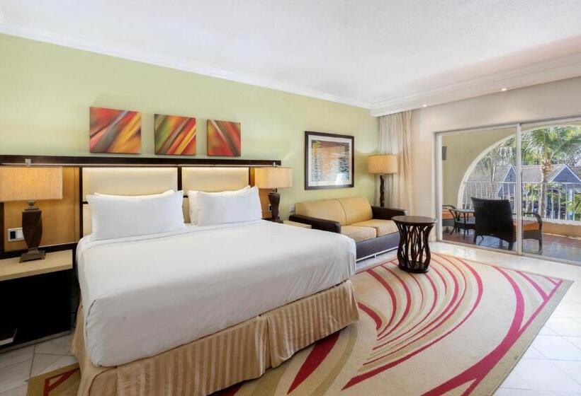 سوییت جونیور با چشم‌انداز استخر, Tamarind By Elegant Hotels