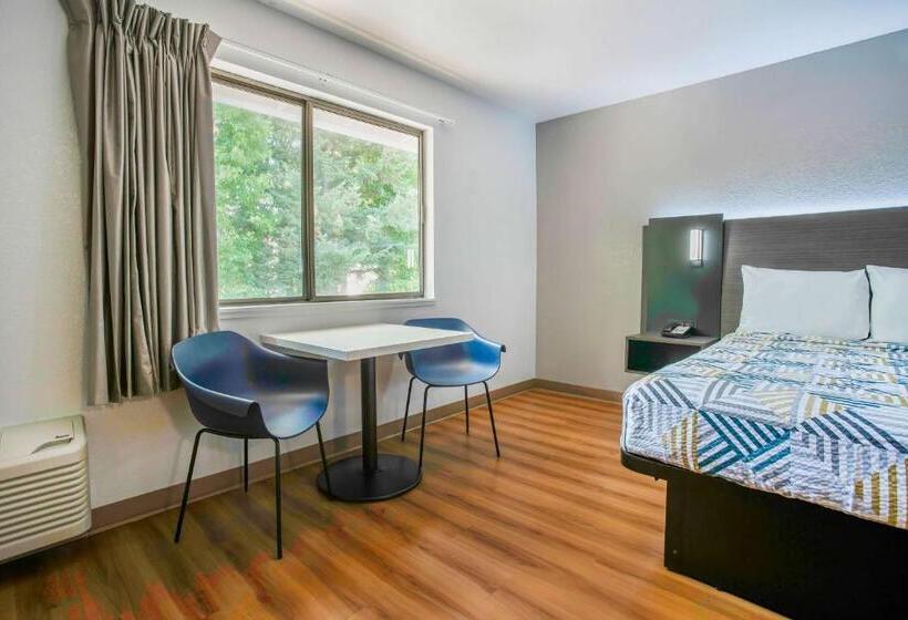 Стандартный Номер Кровать Кинг, Motel 6gresham, Or  Portland