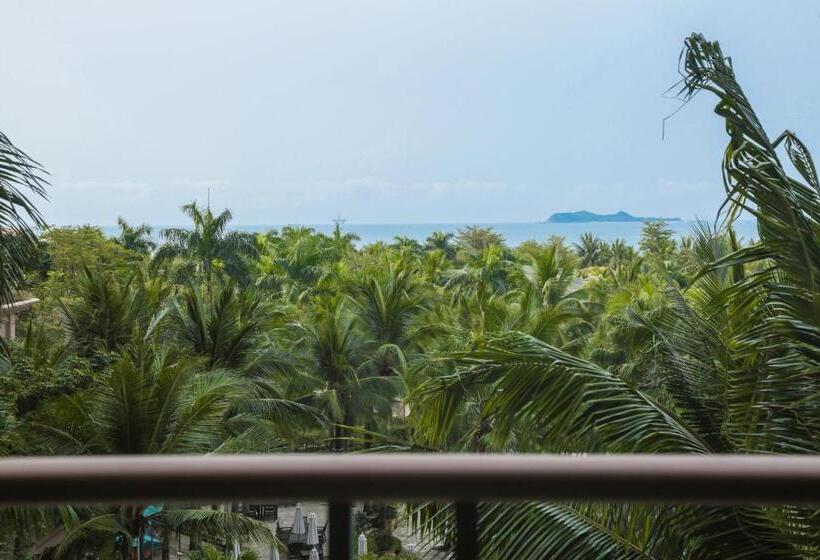 Номер Стандарт Вид на Сад, Howard Johnson Resort Sanya Bay