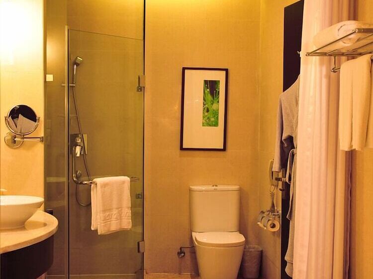 Номер Deluxe Вид на Море, Howard Johnson Resort Sanya Bay