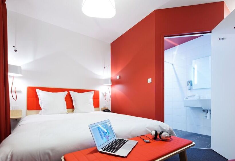 Номер Стандарт, Ibis Styles Calais Centre