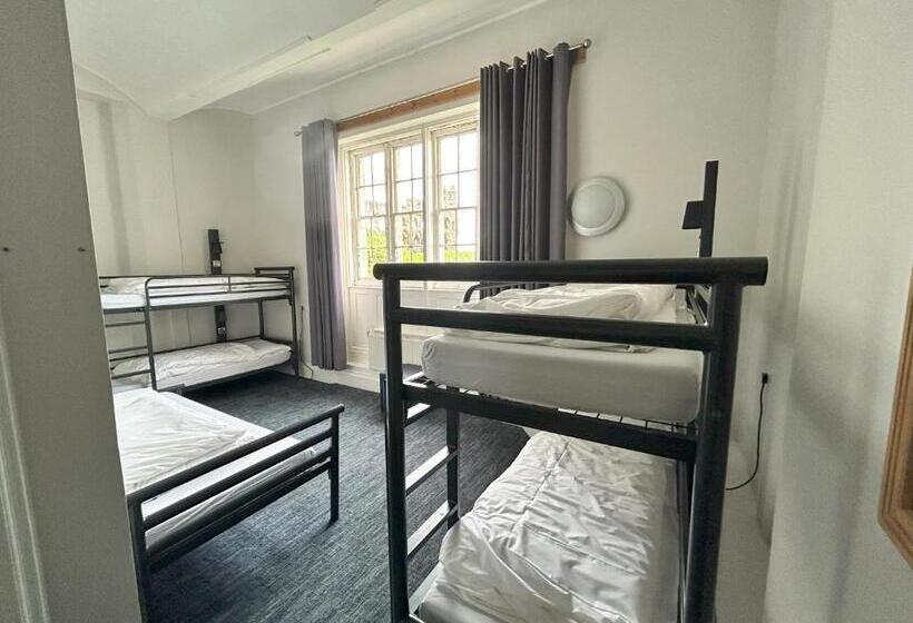 Кровать в Общей Комнате, Yha Whitby