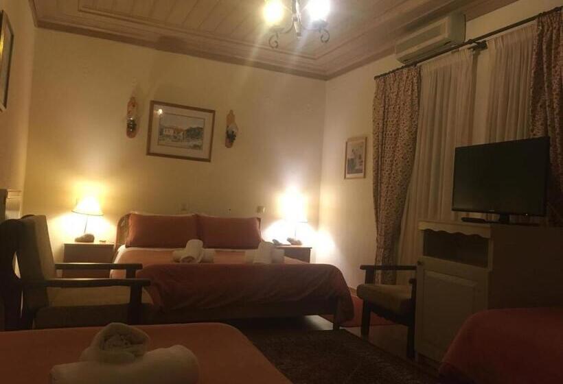 Семейный Номер Вид на Горы, Bourazani Wild Life Resort