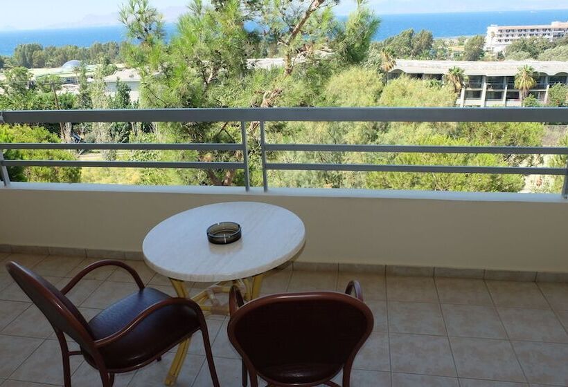 高级大房间, Kipriotis Maris Suites