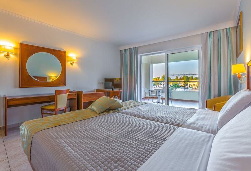 高级大房间, Kipriotis Maris Suites