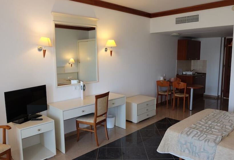 标准间, Kipriotis Maris Suites
