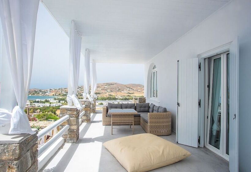 디럭스 스위트, Paros Palace