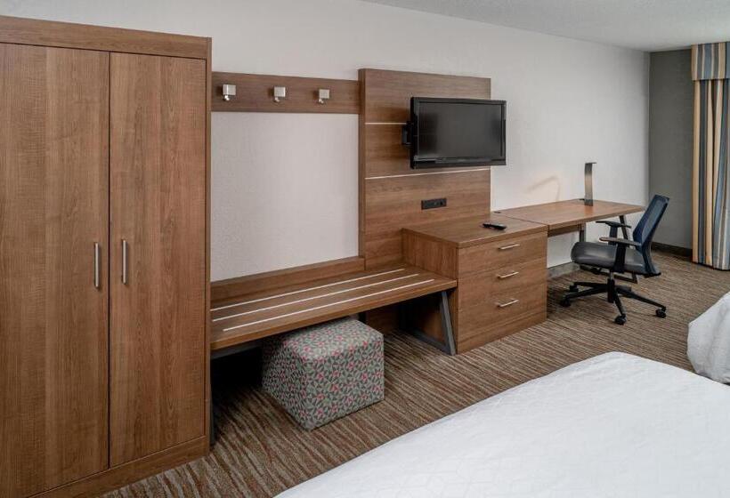 스탠다드 룸, Holiday Inn Express And Suites Pikeville, An Ihg