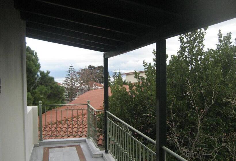 إستوديو قياسى, Kyveli Apartments
