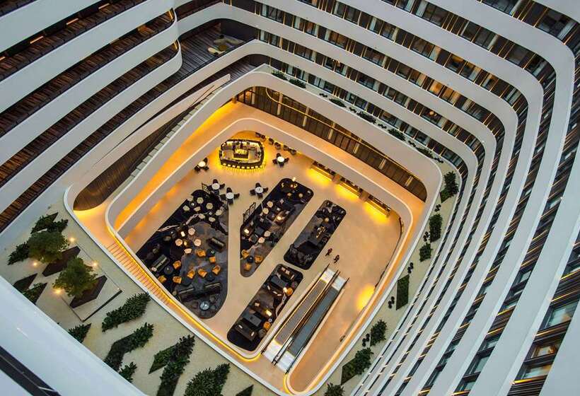 اتاق استاندارد با تخت بزرگ, Hilton Bogota