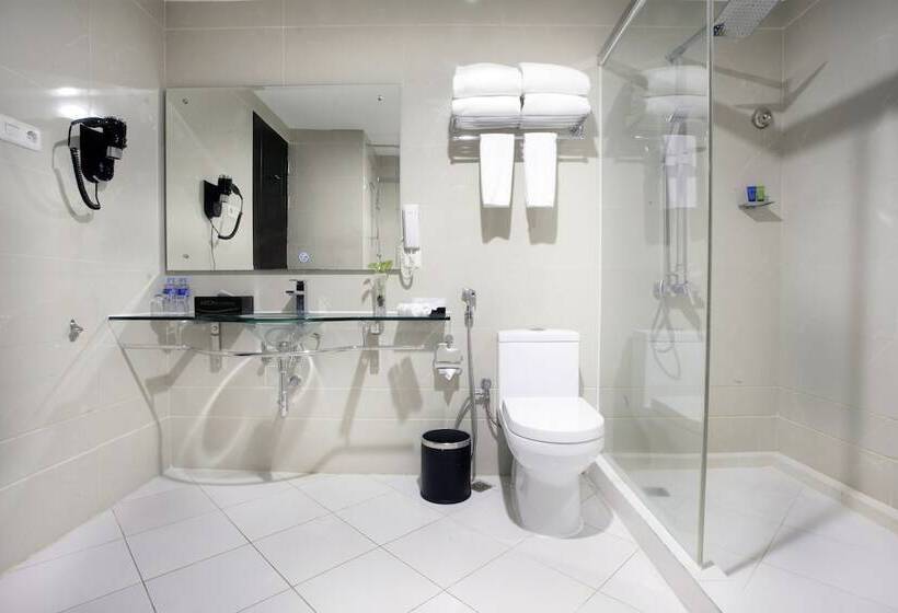 패밀리 스위트, Aston Pontianak Hotel And Convention Center