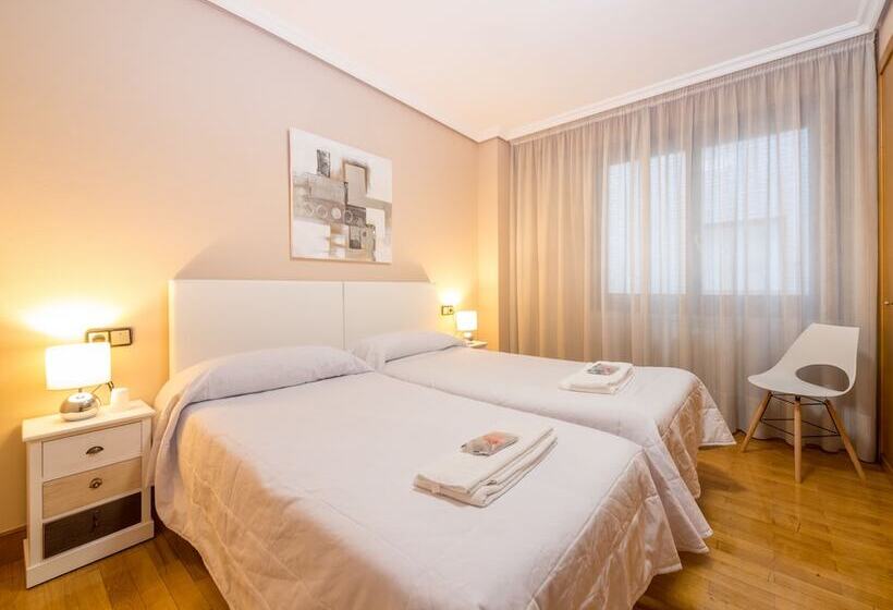 Четырехместный Номер Стандарт, Gestion De Alojamientos Rooms