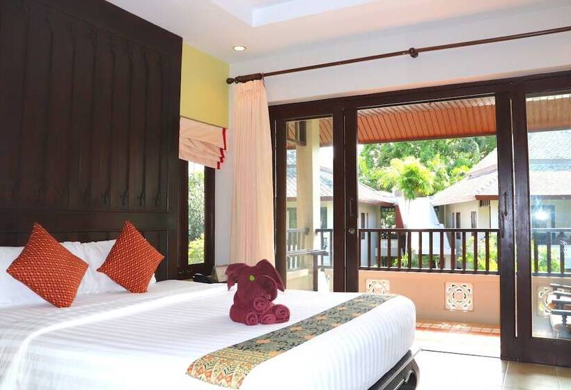 带泳池观景的豪华房, Chaweng Garden Beach Resort   Sha Plus