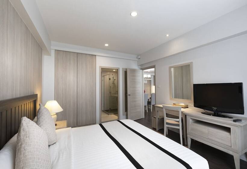 Люкс, Classic Kameo Hotel And Serviced Apartments, Sriracha