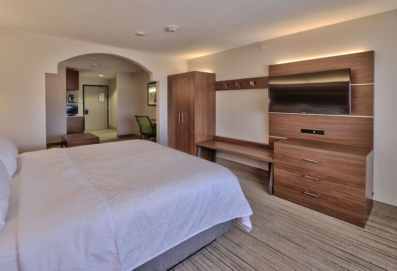 Номер Стандарт, Holiday Inn Express & Suites Portales, An Ihg