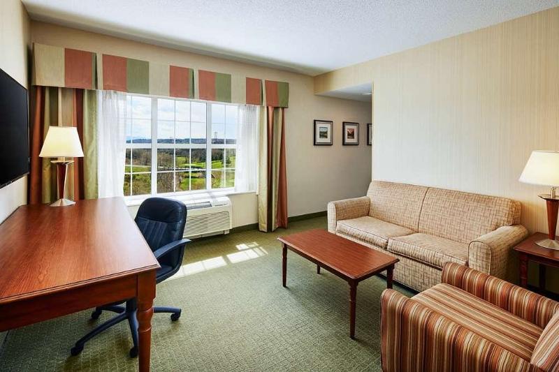 전망 스위트, Doubletree By Hilton Front Royal Blue Ridge Shadows