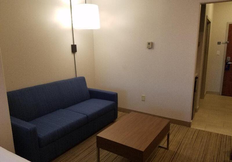 Люкс Кровать Кинг, Holiday Inn Express & Suites Rio Grand By Ihg