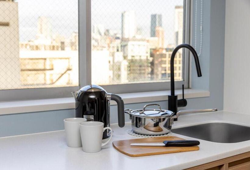 Номер Стандарт, Tokyu Stay Nihonbashi
