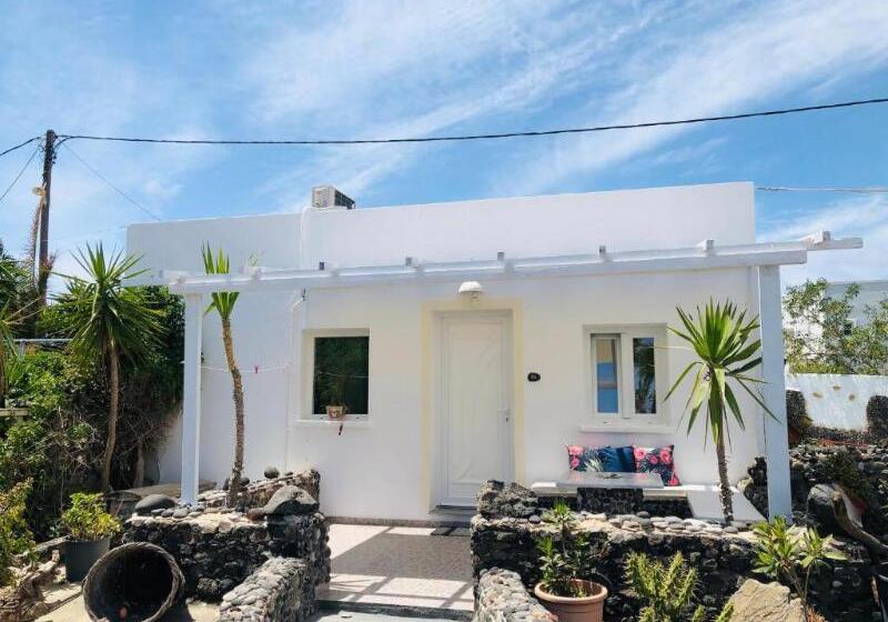 Апартаменты 1 Спальня, Villa Livadaros