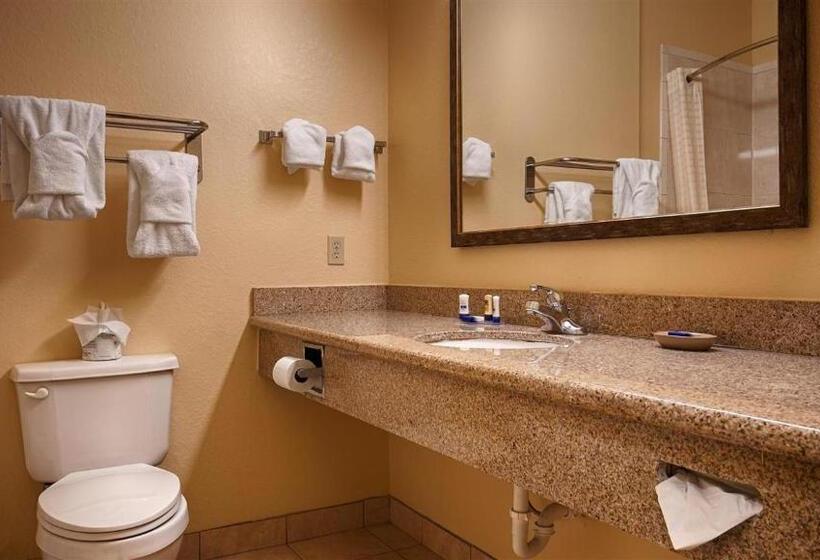 Люкс Кровать Кинг, Americas Best Value Inn & Suites Livingston
