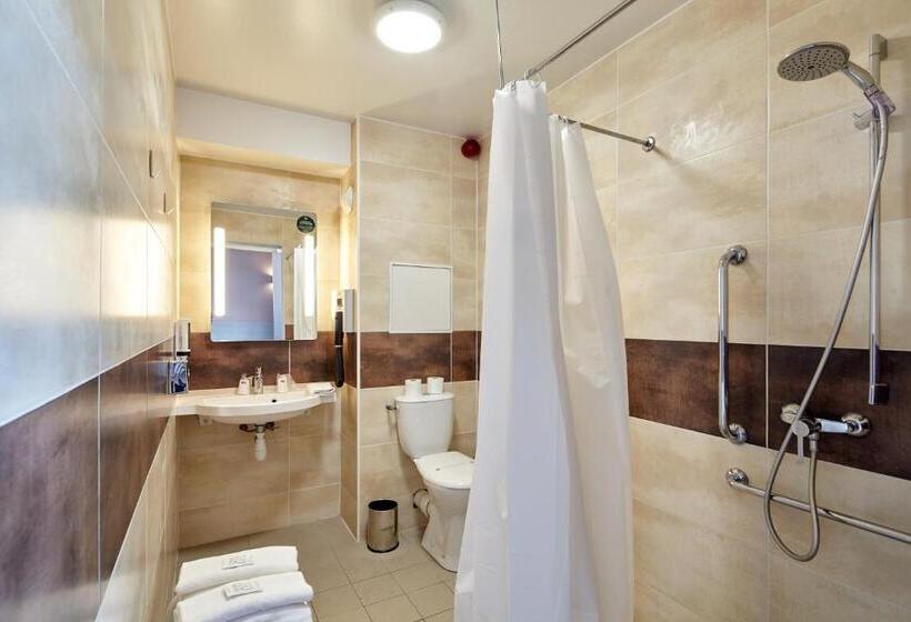 Номер Стандарт Кровать Кинг Адаптированный для Инвалидов, B&b Hotel Paris Nord Gonesse Parc Des Expos