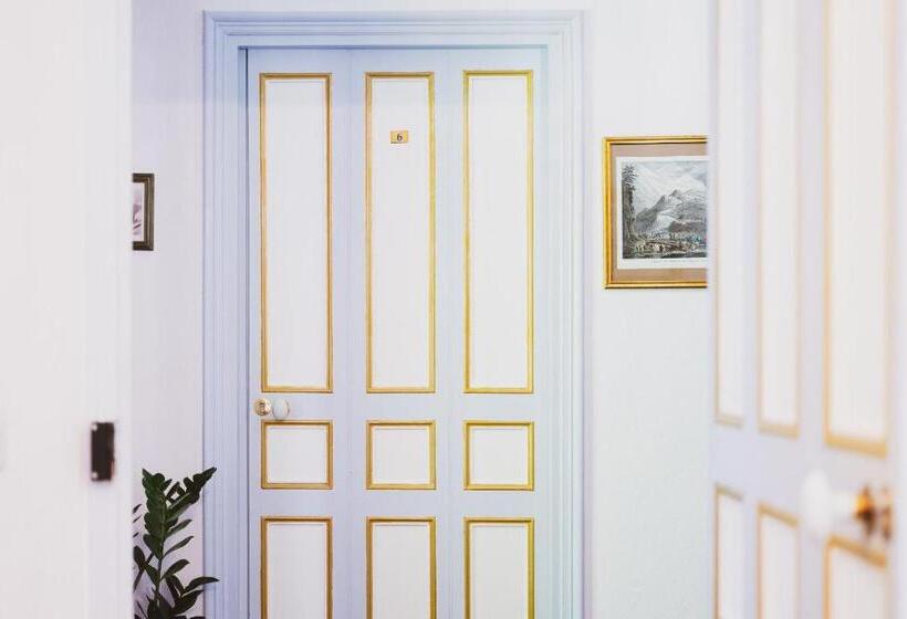 Номер Стандарт, Hôtel Restaurant U Castellu Vizzavona