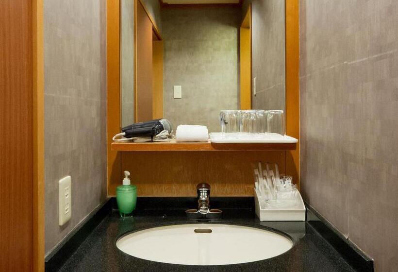 Четырехместный Номер Стандарт, Kkr Hotel Kanazawa