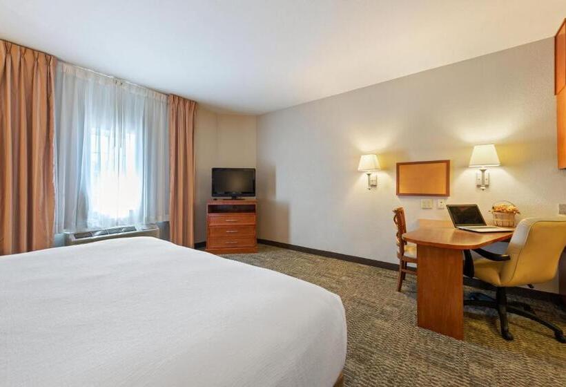 Студио Стандарт Кровать Кинг, Extended Stay America Suites  Mcalester  Hwy 69