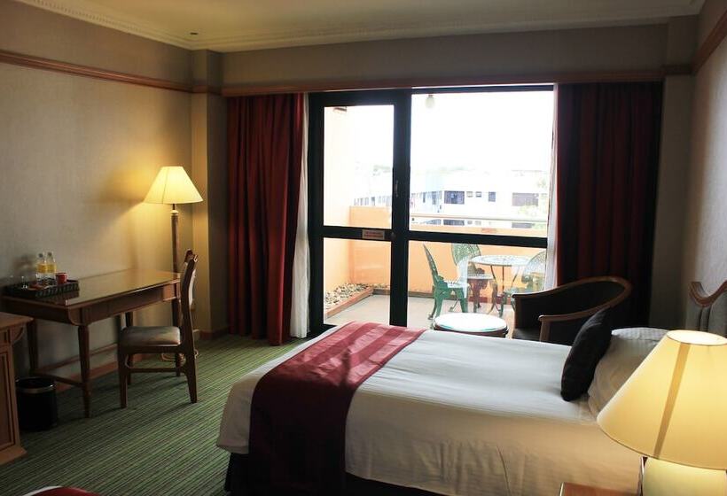 Номер Deluxe, Grand Palace