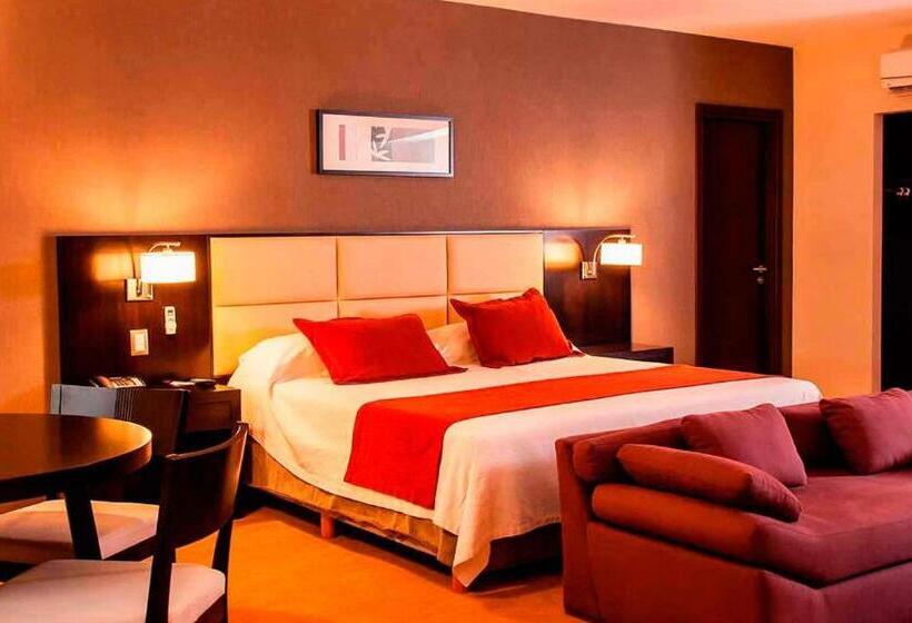 总统套房, Howard Johnson Hotel & Casino