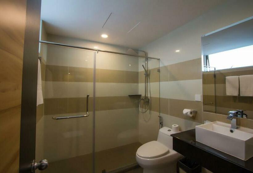 غرفة ديلوكس, Mariner Hotel Labuan