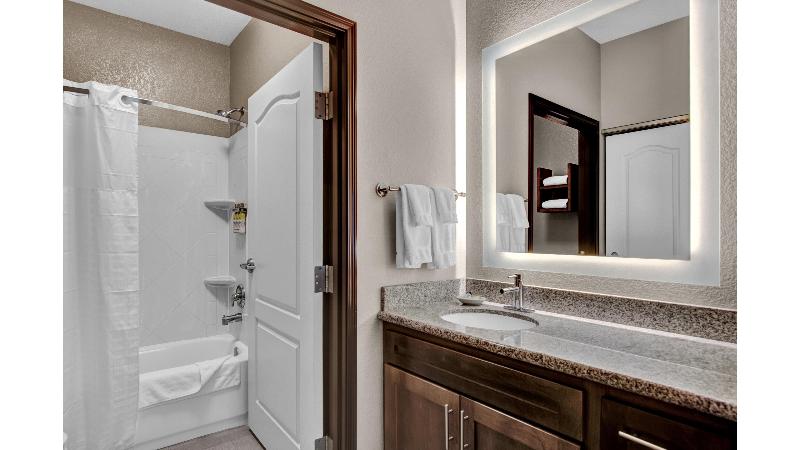 Люкс Кровать Кинг, Staybridge Suites Salt Lake West Valley City, An Ihg