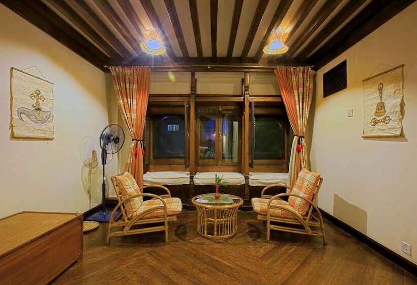 اتاق لوکس, Kantipur Temple House