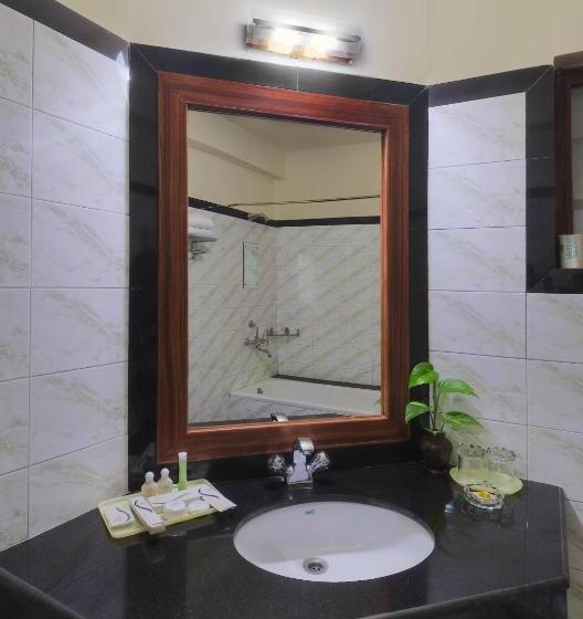 デラックスルーム, Mayfair Rourkela