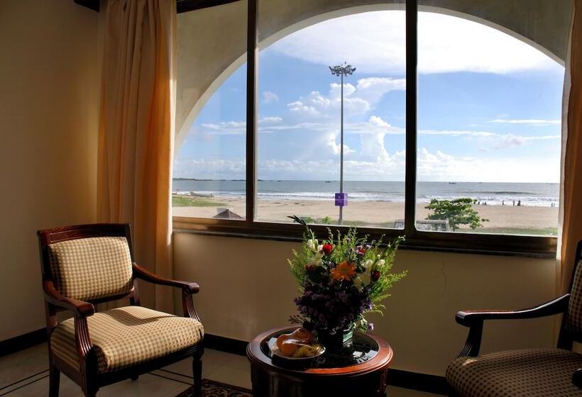 豪华海景房, Paradise Isle Beach Resort