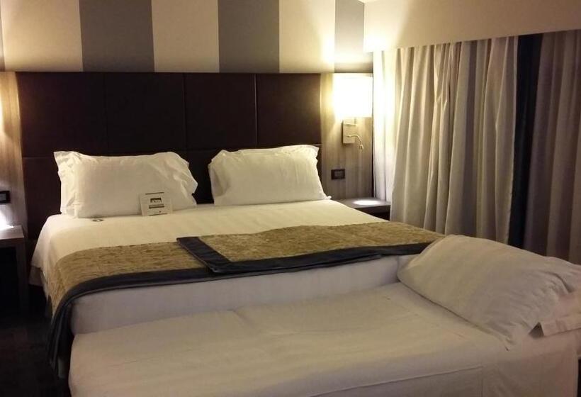 اتاق سوپریور سه تخته, Best Western Plus Borgolecco