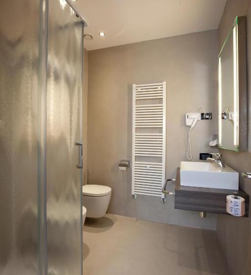 اتاق استاندارد یک نفره, Best Western Plus Borgolecco