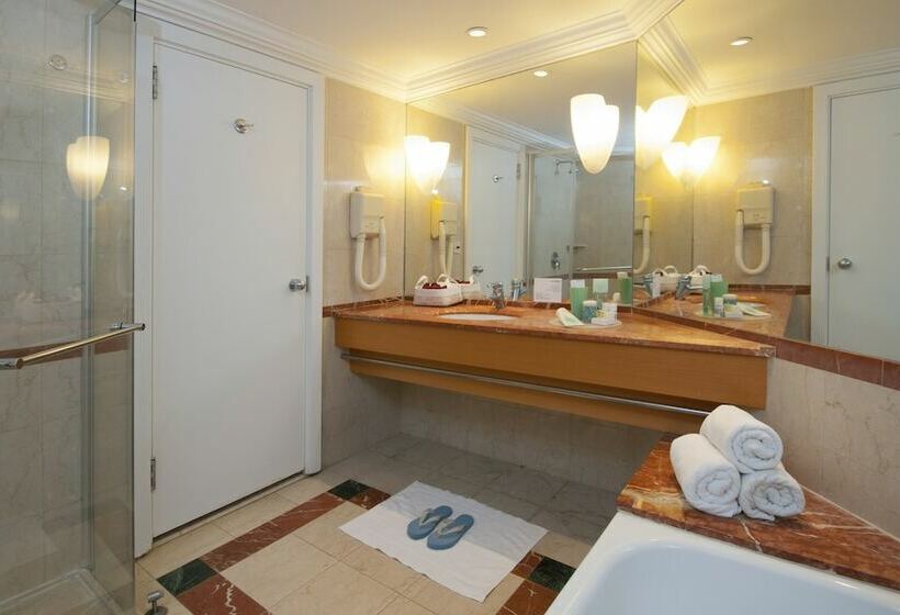Habitación Deluxe Vista Piscina, David Dead Sea Resort & Spa