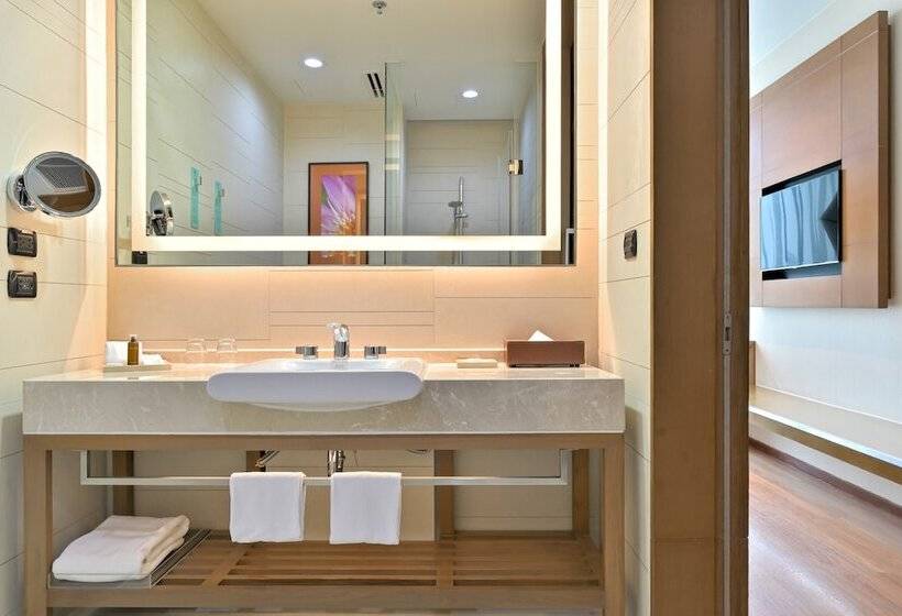 اتاق سوپریور, Eastin Grand Hotel Sathorn