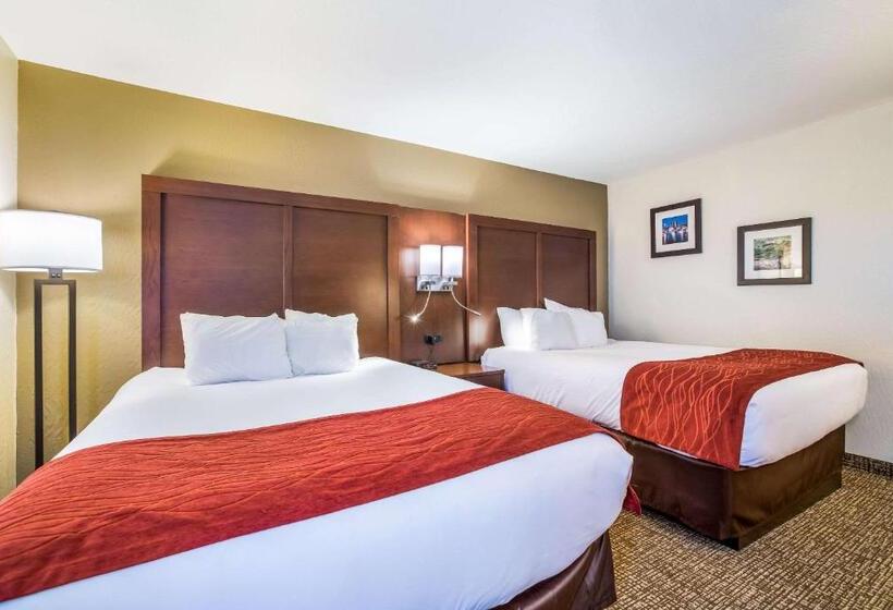 Номер Стандарт, Comfort Inn & Suites Fairborn Near Wright Patterson Afb