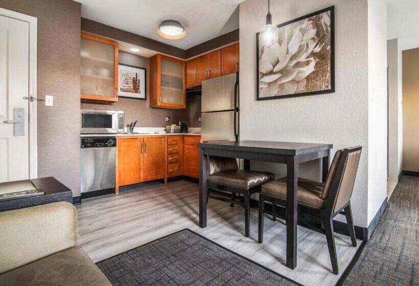 Студио Стандарт Кровать Кинг, Residence Inn Phoenix Glendale Sports & Entertainment District