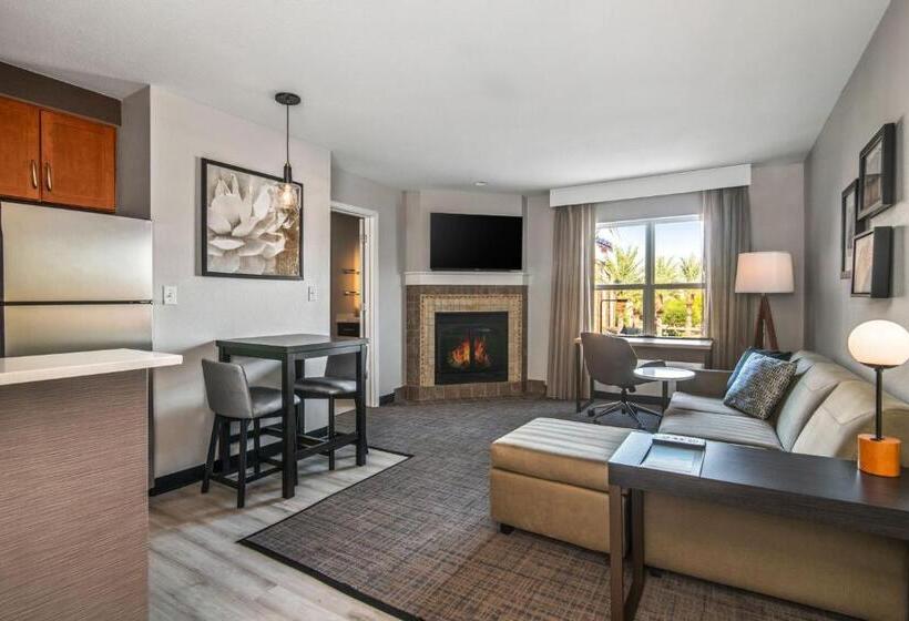 Люкс, Residence Inn Phoenix Glendale Sports & Entertainment District