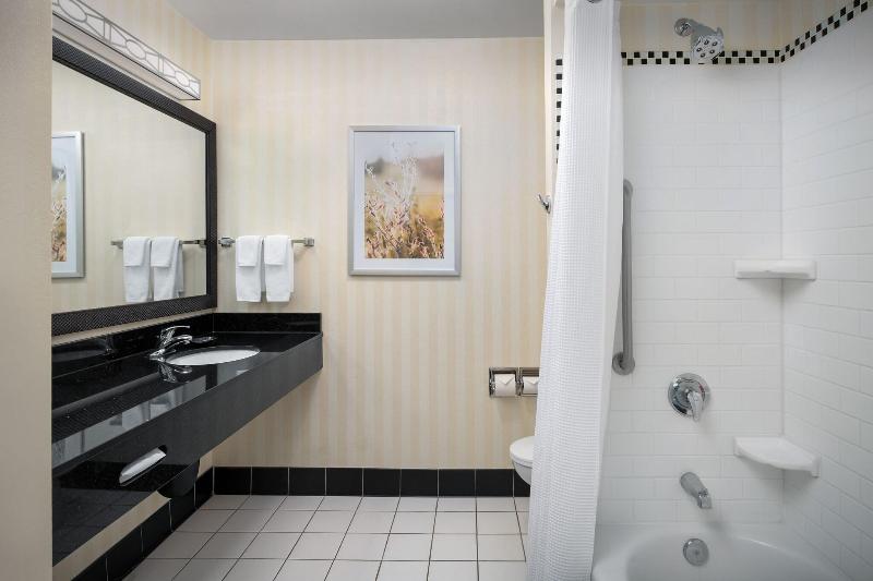Люкс Кровать Кинг, Fairfield By Marriott Tacoma Puyallup