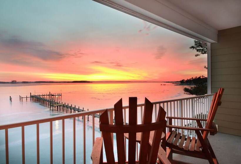 Люкс, Island Inn & Suites, Ascend Hotel Collection