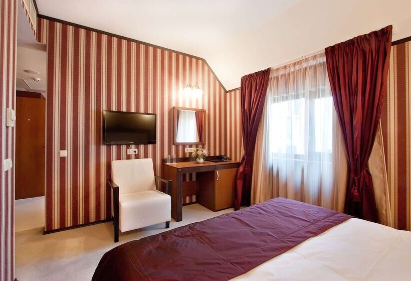 Полулюкс, Best Western Plus Bristol
