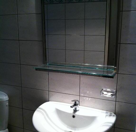 Студия Стандарт, Kassavetis Center   Hotel Studios & Apartments