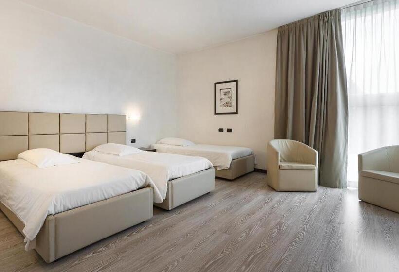 Трехместный Номер Superior, B&b Hotel Park Hotel Cassano