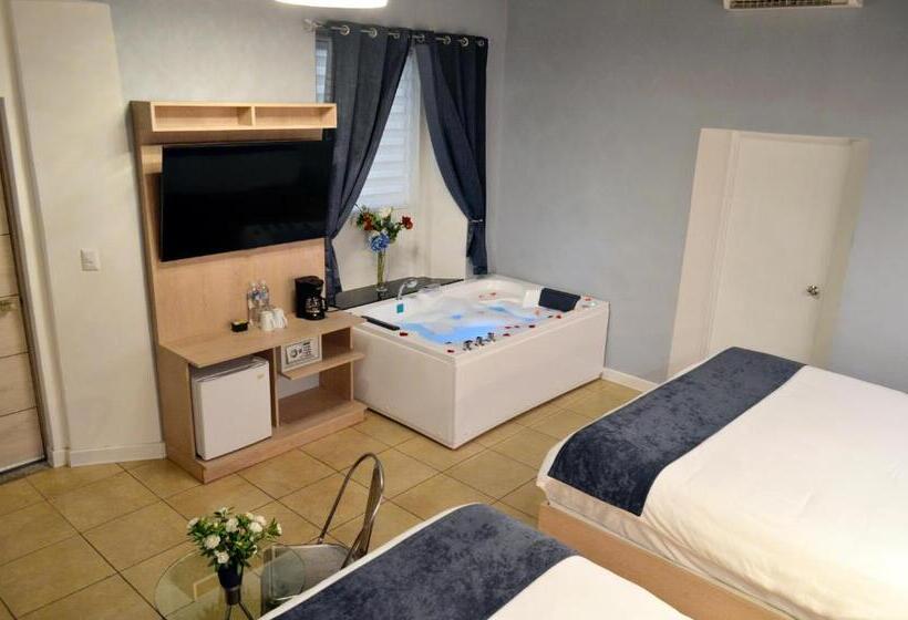 Deluxe Suite King Bed, Casa Bella Boutique