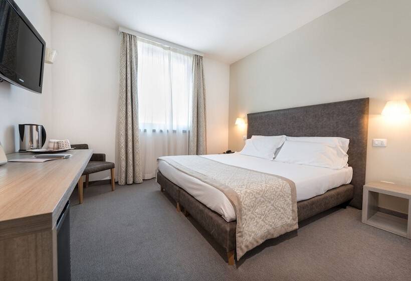 Номер Стандарт, Db Hotel Verona Airport Congress & Spa