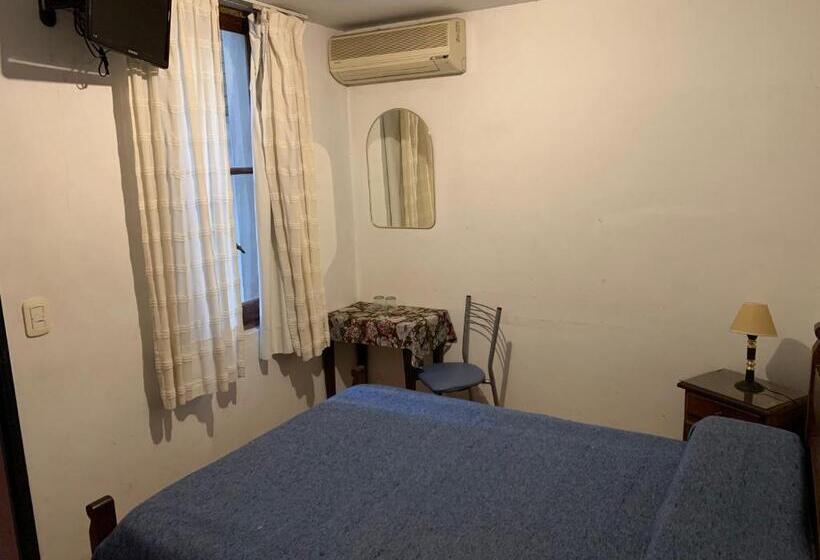 اتاق استاندارد, Derby Home